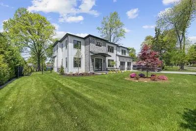 Image de Gorgeous Home with pool, jacuzzi, sauna and cold plunge perfect for Worldcup