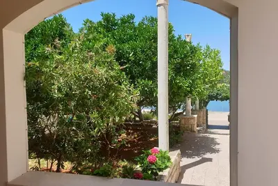 Garçonnière prés de la plage Lumbarda, Korcula (As-9303-c)