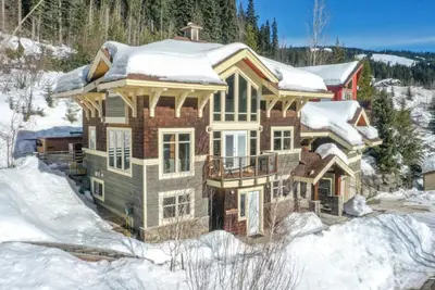 Image de Entire house, Close to ski lifts and All amenities, fully equipped