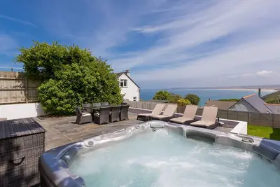 Image de Fernhill Lodge, family friendly, with hot tub in Carbis Bay