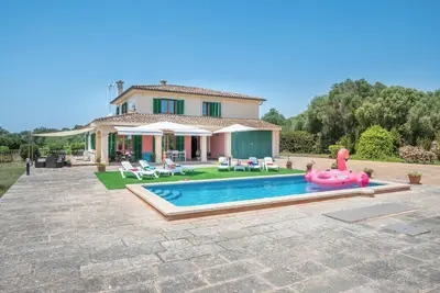 Image de Villa Mallorca Paradise avec vue sur la montagne, piscine, jardin et Wi-Fi. Animaux admis