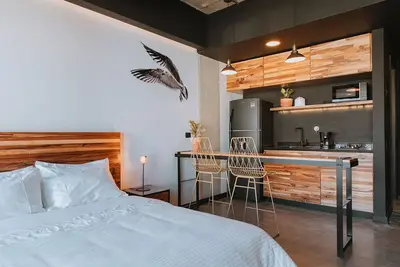 Image de Youthful Design Studio in the heart of Laureles