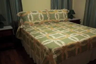 Image de Yellow Elder Cottage, 1 Bedroom