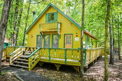 Image de Wooded view cabin located near our recreational activities