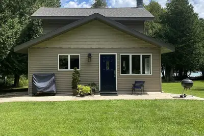 Image de Old Fashioned Suite - Cottage on the shores of Lake Michigan