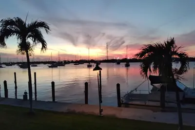 Image de Rent a place in Paradise.