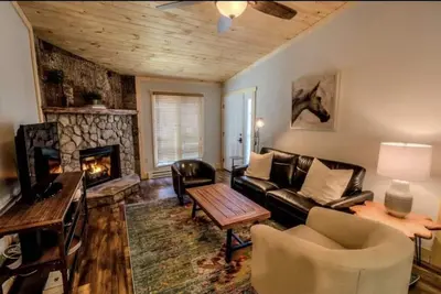 Image de The Diamond of Blowing Rock- 4 Min. walk to Downtown And App State