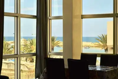Image de Appartement vue sur Mer latérale à El Hamra Ii 4918