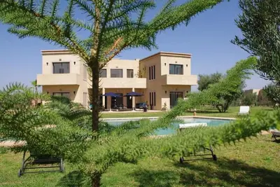Image de Agréable villa avec piscine à Marrakech 5100