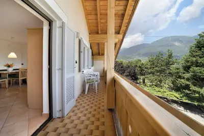 Appartement \"Weinsepphof 4\" avec vue sur les montagnes, piscine, Wi-Fi, jardin et balcon
