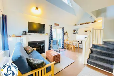 Image de Cozy Studio Loft with 2 Baths Next to the Slopes