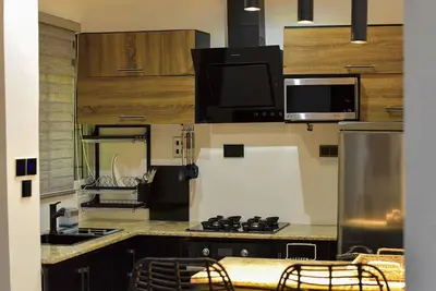 Image de TopLoft: One Bed Smart Home | 24\/7 Light, Free WiFi, Free Parking