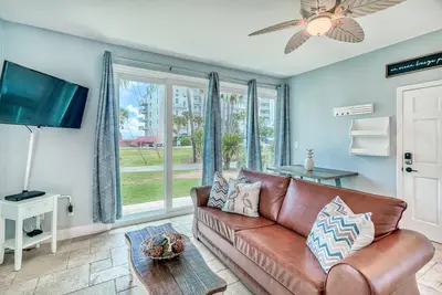 Image de 1st Floor, Cozy Rental in Destin | Steps to Beach
