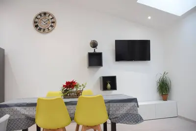 Image de appartement F3 situé en hyper centre ville