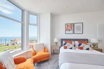 Image de Host & Stay | Sand & Surf