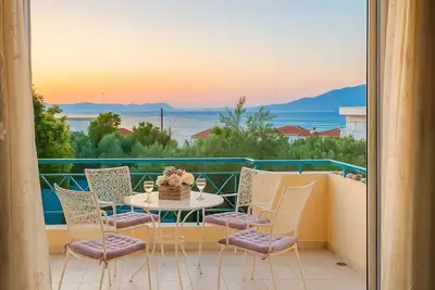 Image de Seaview Terrace Haven-Perfect Location By The Sea