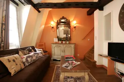 Image de Furnished 3 room apartment, Latin Quarter, Saint Michel, Paris