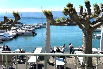 Image de Apartment 10 meters from the beach!