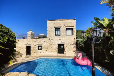 Image de ★ Luxurious stone villa, totally private pool, peaceful, near sea, WiFi, parking