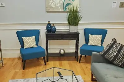 Image de Modern 2 Br, 1ba Near Convention Center & Seaport