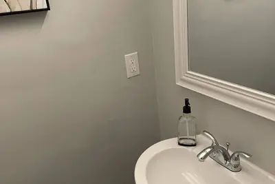 Image de Welcome to this wonderful 3 Br 3 bath townhouse
