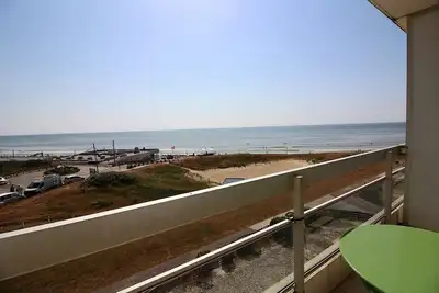 Dauphins H2 : Appartement avec très belle vue mer, 2ème étage, pour 4 personnes max