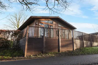 Westbrook Lodge, family friendly in Bowness-On-Windermere