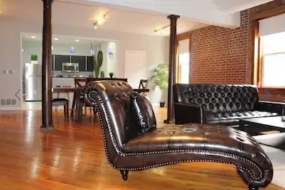 Image de Stunning Loft River Market Kansas City