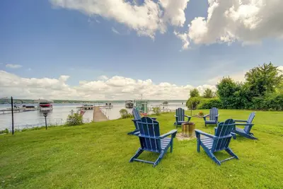 Image de Lakefront Mayville Cottage w/ Dock & Grill!
