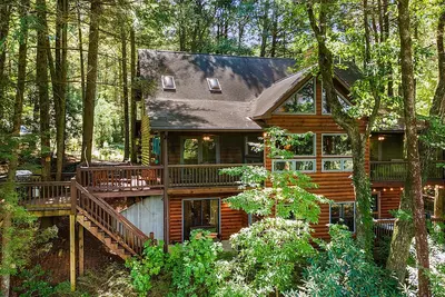 Image de Hazy Hideaway - Cherry Log, Ga