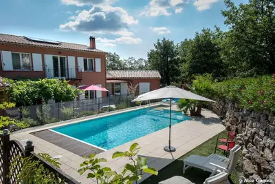 Image de Villa Familiale Fayence Avec Piscine