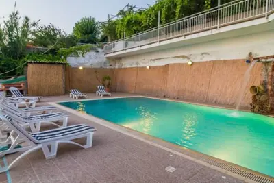 Image de Stay with us at our B&B with swimming pool and panoramic terrace