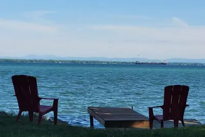 Image de Lancaster Waterfront Retreat