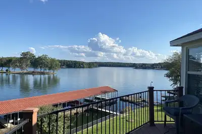 Image de Lakeside Cottage, cleaned and managed by owner - No Cleaning Fee