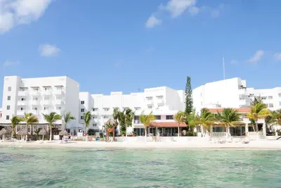 Ocean View Cancun Arenas