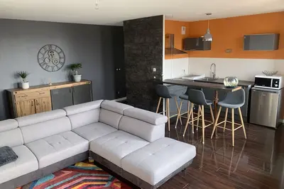 Image de Appart dernier étage, balcon, parking gratuit!