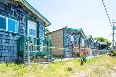 Image de Oceanside Ocean Front Cabins