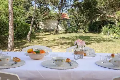 Image de Magnifique maison de vacances privée pour 7 personnes avec Wifi, Tv, terrasse et parking