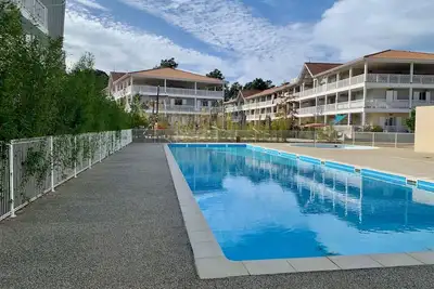 Image de Bel appartement pour 4 personnes avec Wifi, piscine, Tv, terrasse et parking