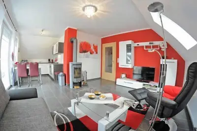 Image de 3 room upper floor - Apartment Ferienhaus MĂĽritzidyll - Ferienwohnungen /