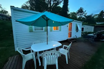 Image de Mobil home bien exposé avec climatiseur réversible