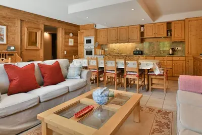 Image de Appart 4 étoiles au Chinaillon : 4 chambres pour 9 pers, grande terrasse sud, proche pistes et village