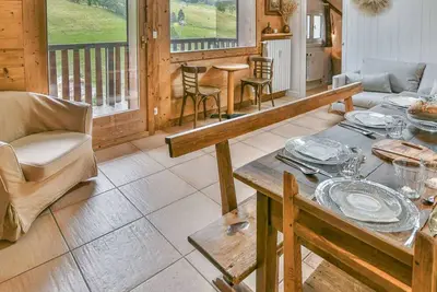 Image de Apt 8 pers, proche centre avec balcon, garage et wifi