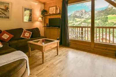 Image de Appartement moderne aux pieds des pistes, animaux admis, parking