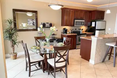 Image de Land's End - 2br Condo | 1145 Sq. Ft | Lake View - Includes Boat Slip | Sleeps 6