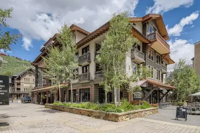 Image de Mill Club 2 Bedroom Condo! ! Ski In/Out in Copper's Center Village! !