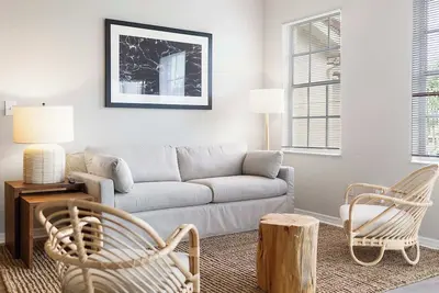 Image de Kasa | Stylish 2bd + Private Balcony | Wellington