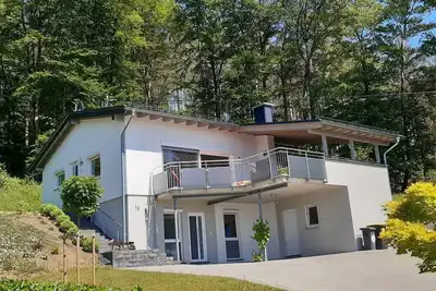 Image de Ferienhaus Sonnenterrasse - 4-bett Fehaus, Schlafsofa, 2 Bäder, 2 Schlafräume