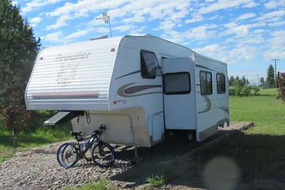 Image de Hideaway between Airport&Glacier with WiFi on 8 Acres