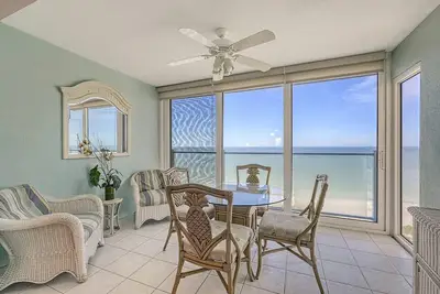 Image de Gulf front, 3rd floor, 2 bdr- A302 gorgeous view!